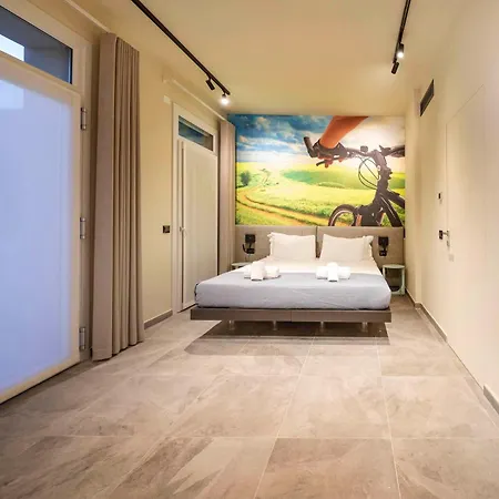 Affittacamere Italianflat - Verona's River, Free Parking For Car & Bike, Nature, Relax