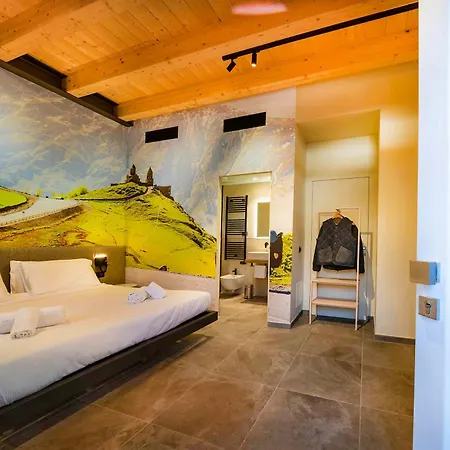 Affittacamere Italianflat - Verona's River, Free Parking For Car & Bike, Nature, Relax