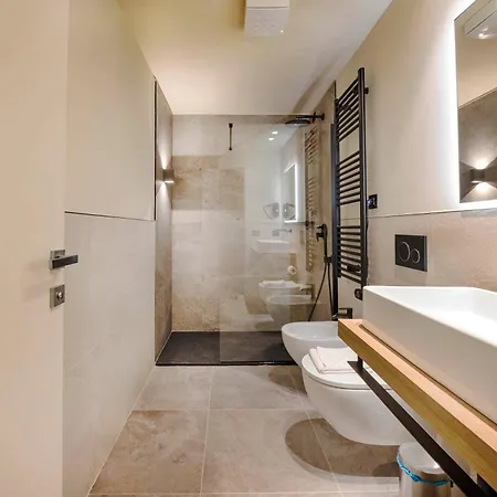 Italianflat - Verona's River, Free Parking For Car & Bike, Nature, Relax Affittacamere *