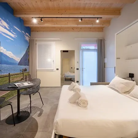 Italianflat - Verona's River, Free Parking For Car & Bike, Nature, Relax *